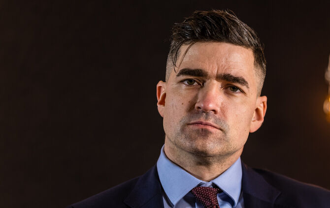 Vertritt nach Ansicht mehrerer Gerichte eine verfassungsfeindliche Ideologie: Rechtsextremist Martin Sellner.