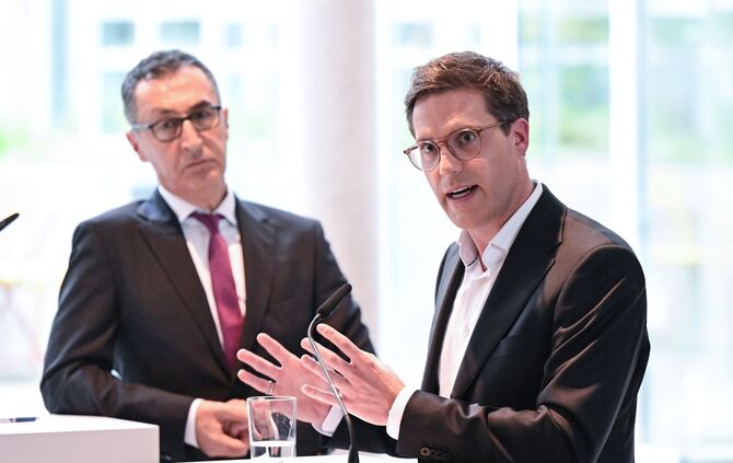 Was für und gegen schnelle Koalitionsverhandlungen spricht