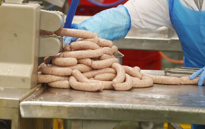 Produktion in Wurstfabrik