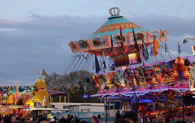 Das erste Frühlingsfest-Wochenende wird wechselhaft (Archivfoto).