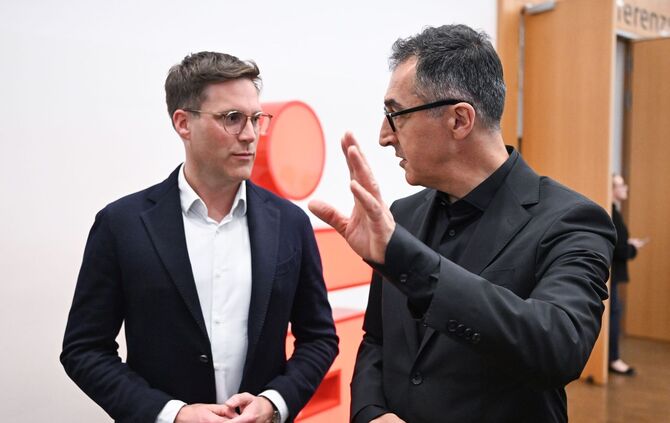 Koalitionsverhandlungen zwischen Grünen und CDU beginnen