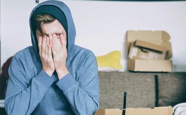 Immer mehr junge Menschen in Deutschland sind überschuldet. Welche Gründe stecken dahinter?