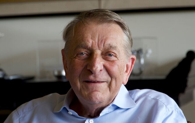 Walter Gunz hat sich der Rettung des Wals angenommen.