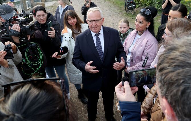 Till Backhaus im Wal-Drama