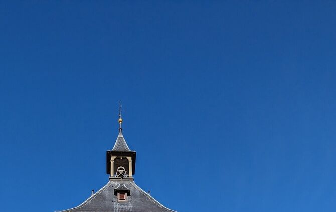 Der Obere Torturm in der historischen Altstadt von Marbach am Neckar ist Teil der Stadtführung.