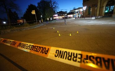 Zwei Menschen wurden leicht verletzt.