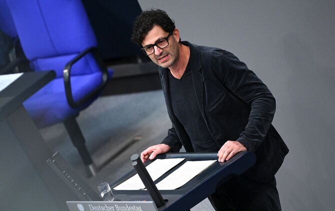 Der Linken-Politiker Luigi Pantisano lobt die Nahost-Debatte in seiner Partei. (Archivbild)