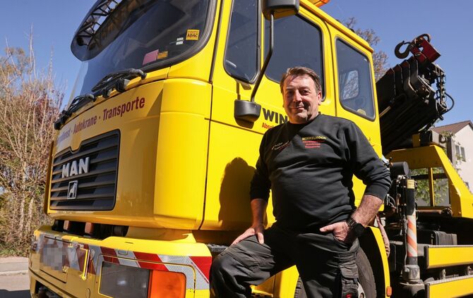 Thomas Winkelhock betreibt die Transport- und Abschleppfirma Winkelhock im Gewerbegebiet Ameisenbühl. Die hohen Spritpreise sind