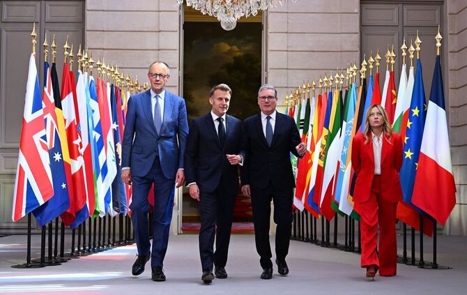 Iran-Krieg - Pariser Konferenz zur Lage in der Straße von Hormus