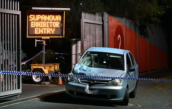 Auto rast in Menschenmenge in Australien: Eine Person tot