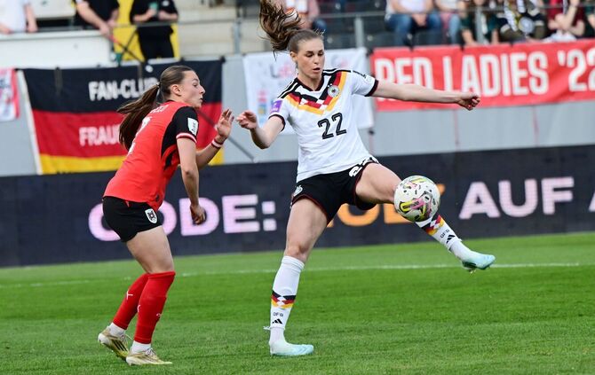 Fußball - Frauen - Österreich - Deutschland