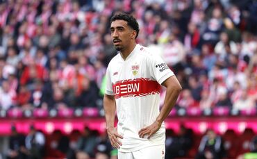 Tiago Tomas hing als einzige echte Spitze gegen den FC Bayern München oft in der Luft und bekam kaum Bälle.