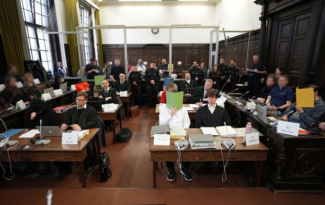 Beginn Prozess gegen rechtsextreme Terrorgruppe