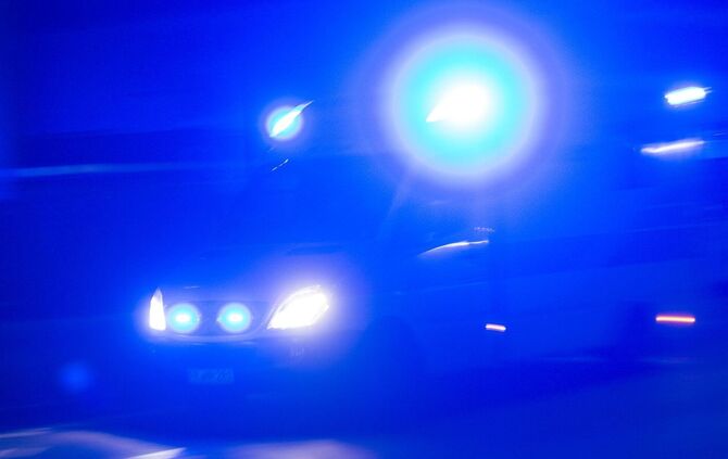 Rettungswagen mit Blaulicht