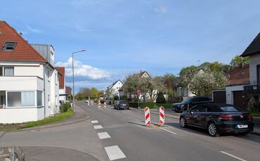 Schorndorfer Straße in Winterbach: Zuletzt fanden dort Arbeiten an Kanaldeckeln statt. Eine Anwohnerin, die im Gemeinderat von V