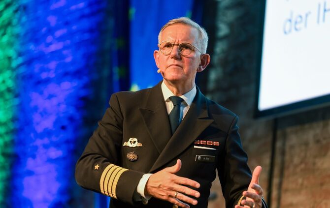 Deutschland als Gebiet des "alliierten Aufmarschs"? Militär-Experte Michael Giss in Fellbach.