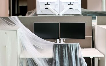 Leere Arbeitsplätze