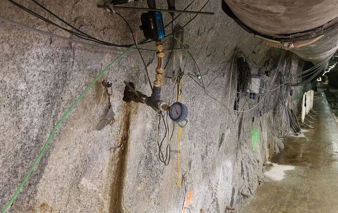 Projekt FEAR: Forschende lösen Erdbeben im Tessin aus