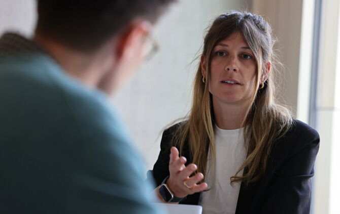 Lisa Gebhardt im Gespräch mit ZVW-Redakteur Malte Busch.