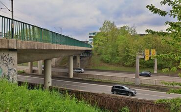 Die B14-Überführung verbindet Waiblingen und Rommelshausen.