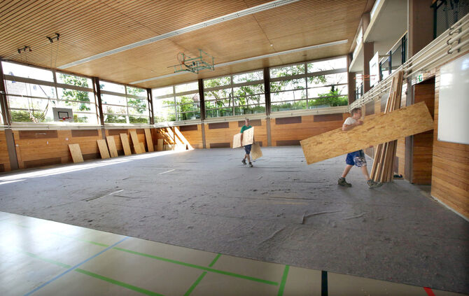 Die Olgahalle am Berufschulzentrum nachdem im Sommer 2024 die Flüchtlinge ausgezogen waren (Archivfoto).