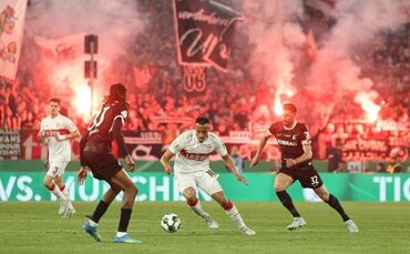 Jamie Leweling und der VfB Stuttgart stehen im Pokalfinale.