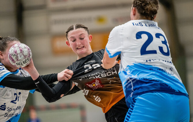 Beim VfL Waiblingen wird in Mainz großer Kampf gefordert sein – wie hier bei Cosima Würdinger im Heimspiel gegen Lintfort.