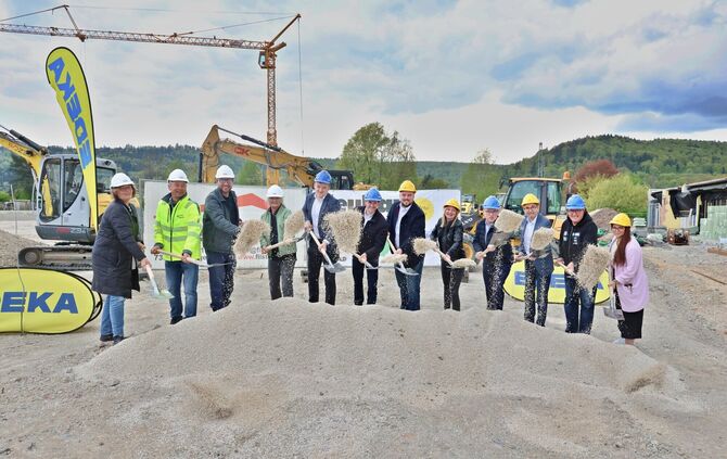 Spatenstich bei Edeka Mangold in Plüderhausen
