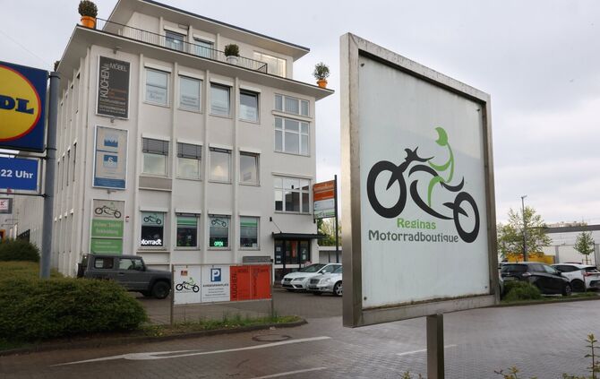 "Regina's Motorradboutique" in Fellbach lädt zum Tag der offenen Tür.