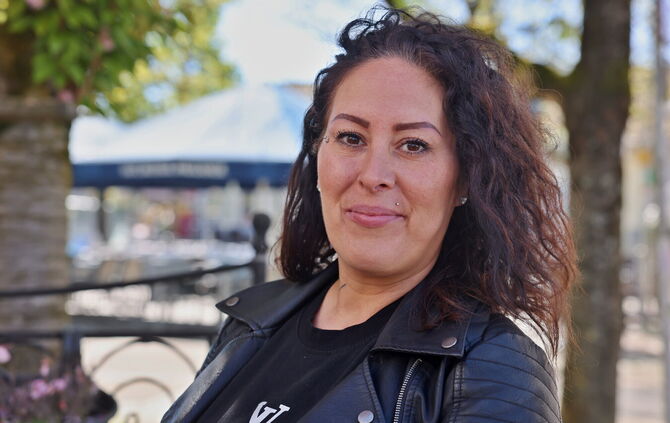 Sandy Russo: "Ich liebe es, unter Menschen zu sein."