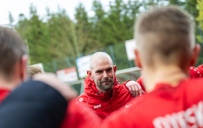 Für den FC Welzheim um Spielertrainer Kim Steffen Schmidt steht am Sonntag das Topspiel gegen den SV Steinbach an.