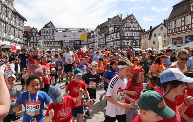 Groß und klein beim BDS-Centro Altstadtlauf in Schorndorf.