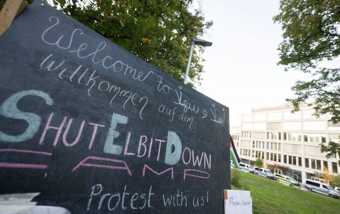 Protestcamp gegen israelische Rüstungsfirma in Ulm
