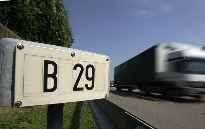 Die Anschlussstelle Schorndorf-Nord der B29 muss gesperrt werden (Symbolfoto)