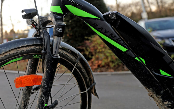 Wird das E-Bike geklaut, so ist das oft ein hoher finanzieller Schaden. (Symbolfoto)