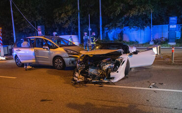 Stuttgart Ost: Schwerer Verkehrsunfall mit ohem Sachschaden
