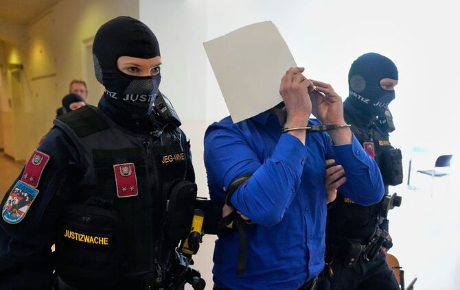 Prozess um mutmaßlichen Anschlag auf Swift-Konzert startet