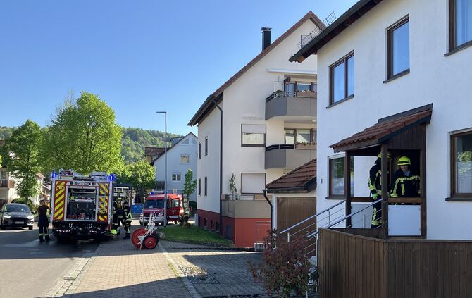 Mit vier Fahrzeugen war die Urbacher Feuerwehr im Einsatz.