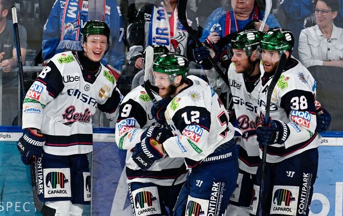 Adler Mannheim - Eisbären Berlin
