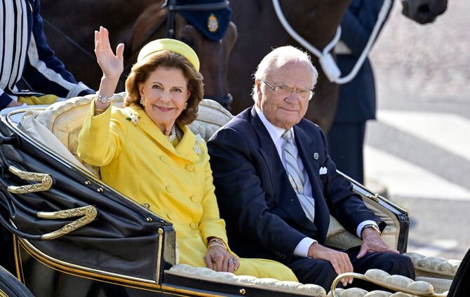 Kutschfahrt des schwedischen Königspaares