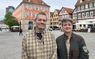 Martin Holler und Heidrun Scharf von Ende sind zwei von drei Stadtjägern in Schorndorf.