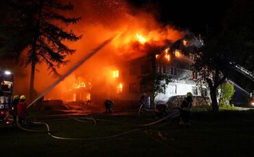 Millionenschaden nach Großbrand auf Hof