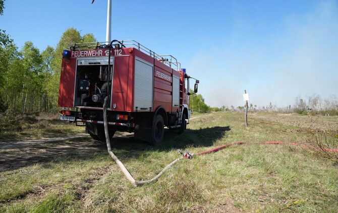 Waldbrand auf munitionsbelastetem Gelände bei Jüterbog
