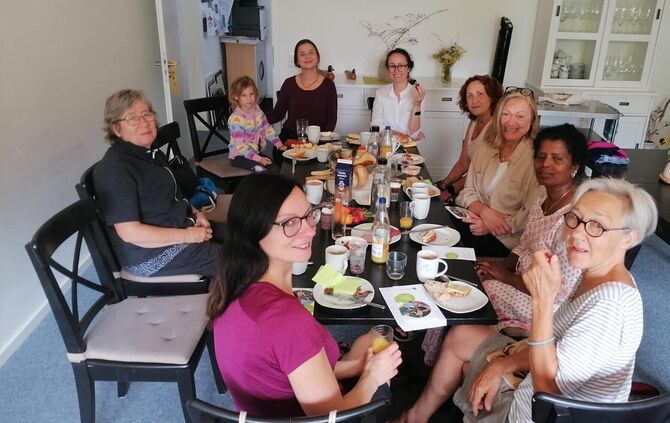 Mütter aber auch Großeltern eines besonderen Kindes beziehungsweise Enkelkindes treffen sich regelmäßig beim "Offenen Treff" der