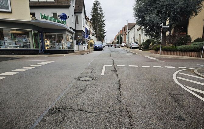 Bald soll die Sanierung der Schmidener Straße beginnen.