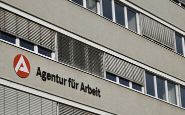 Viele junge Erwachsene haben keinen Berufsabschluss und damit schlechte Chancen auf dem Arbeitsmarkt.