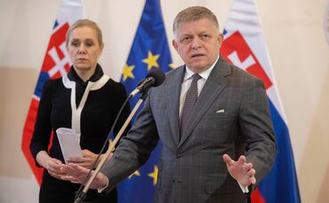 Robert Fico und Denisa Sakova