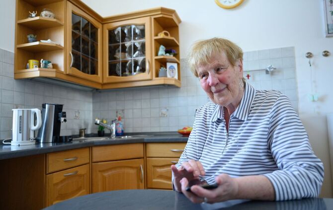 Blinde Patientin Renate S.