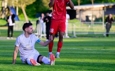 Marcel Zimmermann (in Weiß) und der FSV Waiblingen könnten an diesem Wochenende in die Landesliga absteigen.