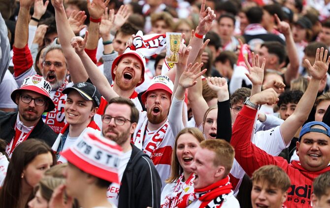Bereits im vergangenen Jahr feierten tausende VfB-Fans gemeinsam den Pokaltriumph.